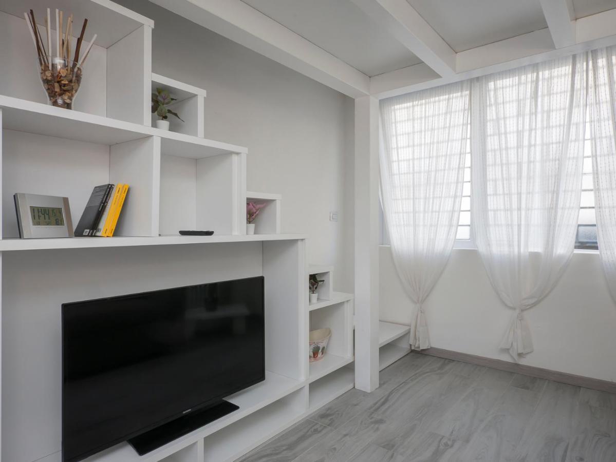 I Host Apartment - Neera 22 Milan Luaran gambar